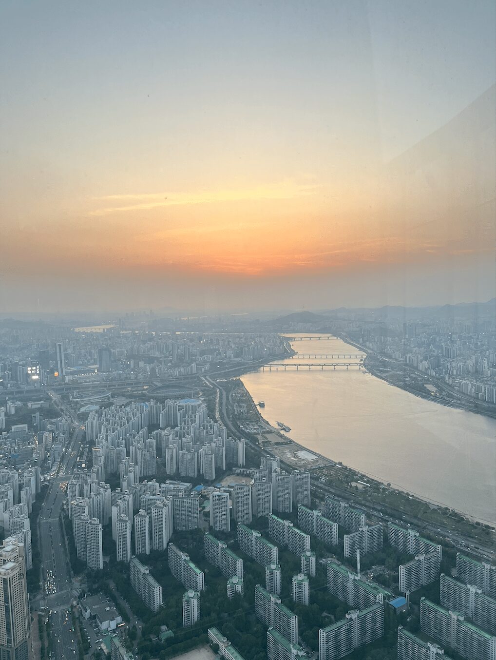 Lotte Tower views